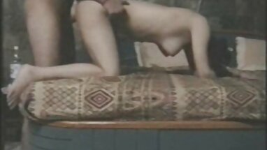 İtalyan maskeli üçlü tam yerli grup porno