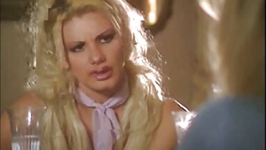 Nina michaela marie Marie ve burada yemek bu yerli gay sex